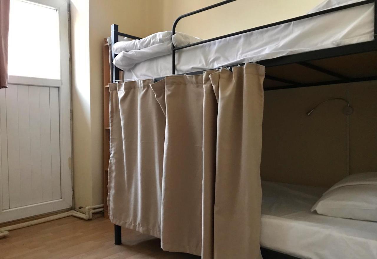 Wine Hostel Tbilisi ภายนอก รูปภาพ