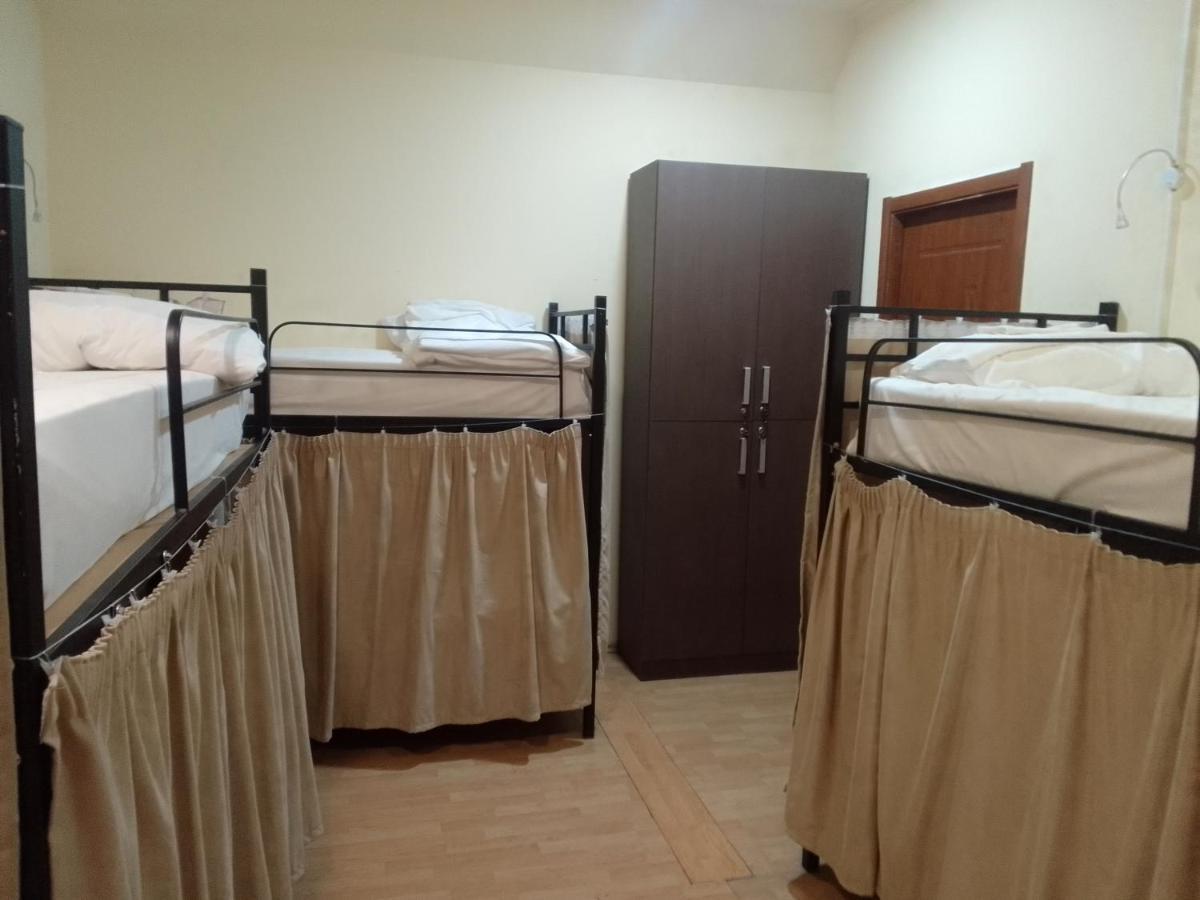 Wine Hostel Tbilisi ภายนอก รูปภาพ