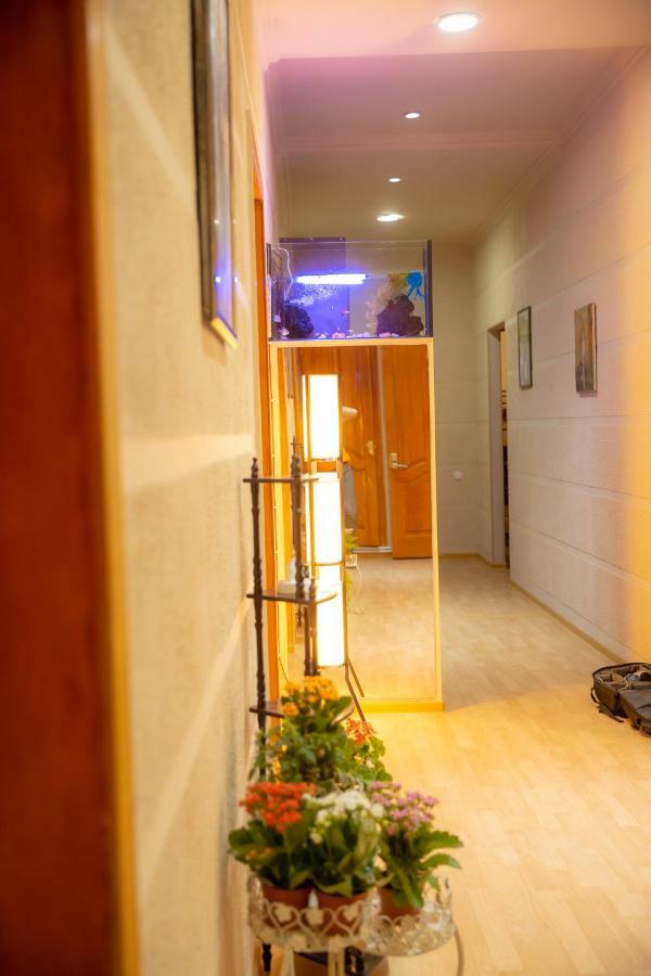 Wine Hostel Tbilisi ภายนอก รูปภาพ